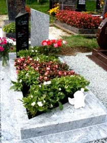 grabmale-steinmetz-betz-einzelgraeber-010.jpg