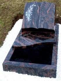 grabmale-steinmetz-betz-liegesteine-030.jpg