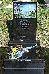 grabmale-steinmetz-betz-urnengraeber-010a.jpg