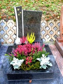 grabmale-steinmetz-betz-urnengraeber-130.jpg