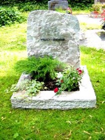 grabmale-steinmetz-betz-urnengraeber-180.jpg