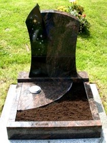 grabmale-steinmetz-betz-urnengraeber-190.jpg