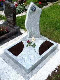 grabmale-steinmetz-betz-urnengraeber-200.jpg