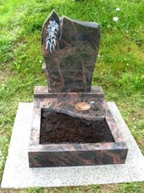 grabmale-steinmetz-betz-urnengraeber-270.jpg