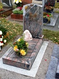 grabmale-steinmetz-betz-urnengraeber-350.jpg